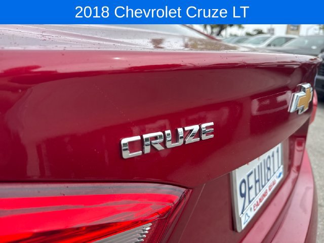 Certified 2018 Chevrolet Cruze LT w/ Convenience Package FWD image 28