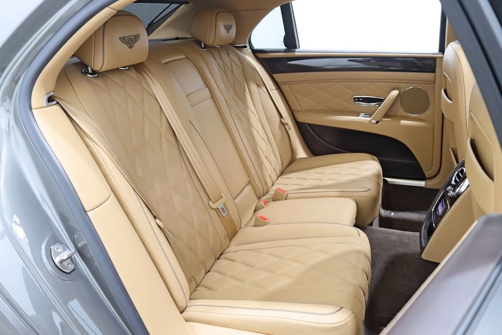 Used 2016 Bentley Flying Spur V8 AWD/4WD image 30