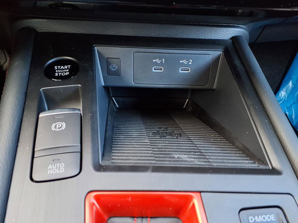 New 2026 Nissan Kicks SR w/ Cold Weather Package image 27