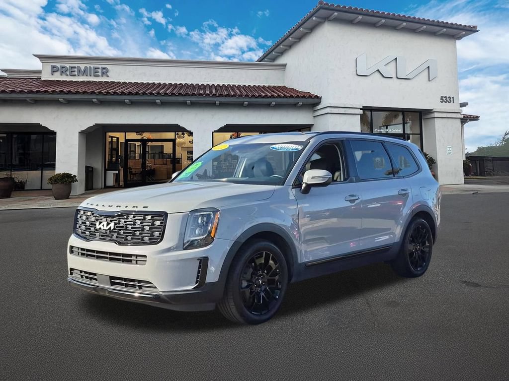 Certified 2022 Kia Telluride EX w/ EX Premium Package AWD/4WD image 4