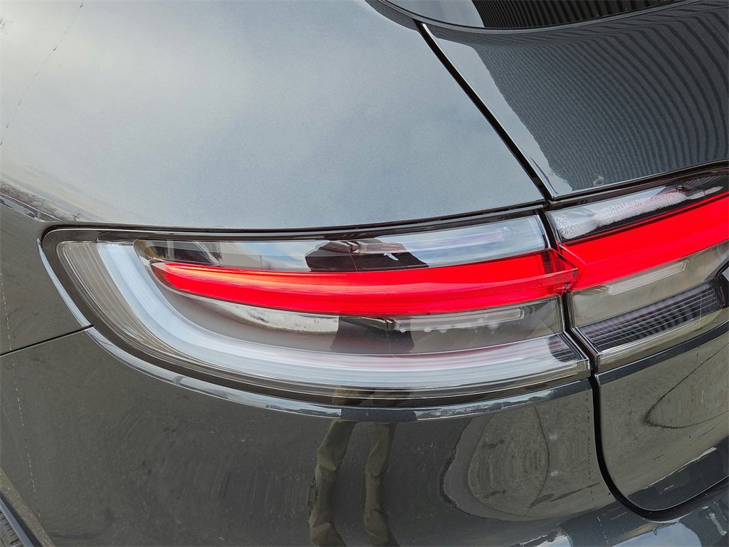 New 2026 Porsche Macan S image 26