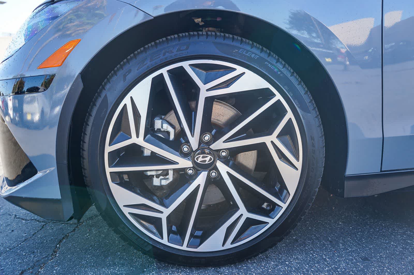 Certified 2025 Hyundai Ioniq 6 Limited RWD image 11
