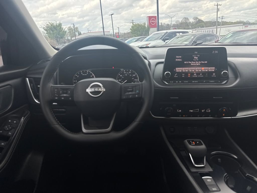 Certified 2025 Nissan Rogue SV w/ SV Premium Package image 23