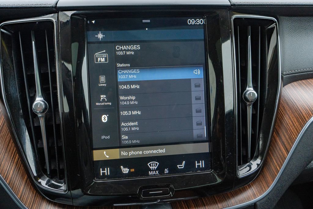 Used 2020 Volvo XC60 T6 Inscription w/ Protection Package Premier image 28