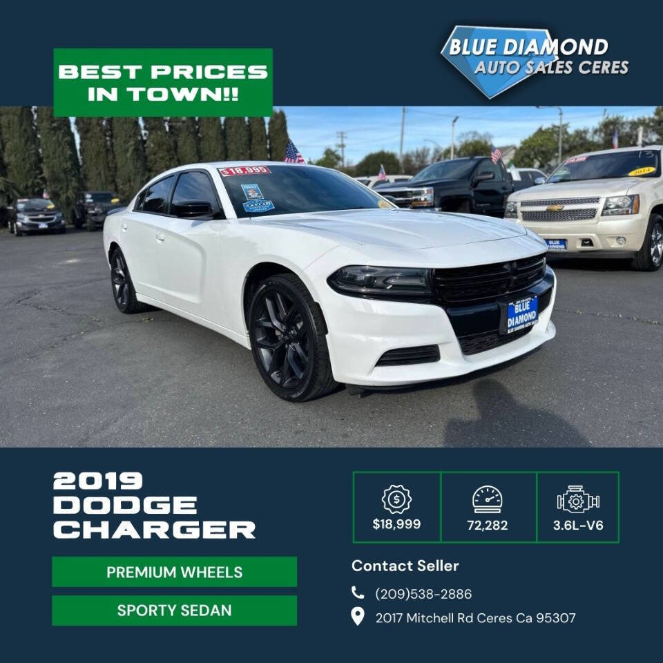 Used 2019 Dodge Charger SXT w/ Blacktop Package