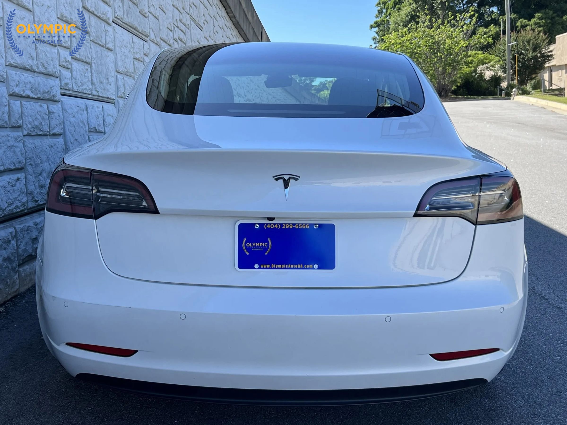 Used 2020 Tesla Model 3 Standard Range RWD image 5