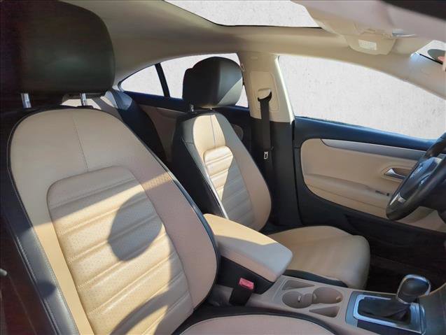 Used 2013 Volkswagen CC Lux image 26