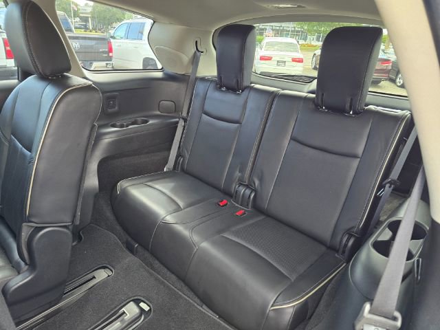 Used 2019 INFINITI QX60 Luxe w/ Essential Package image 11