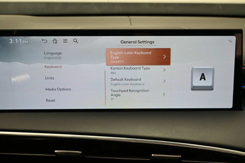 Used 2026 Genesis GV70 2.5T Sport Prestige AWD/4WD image 19