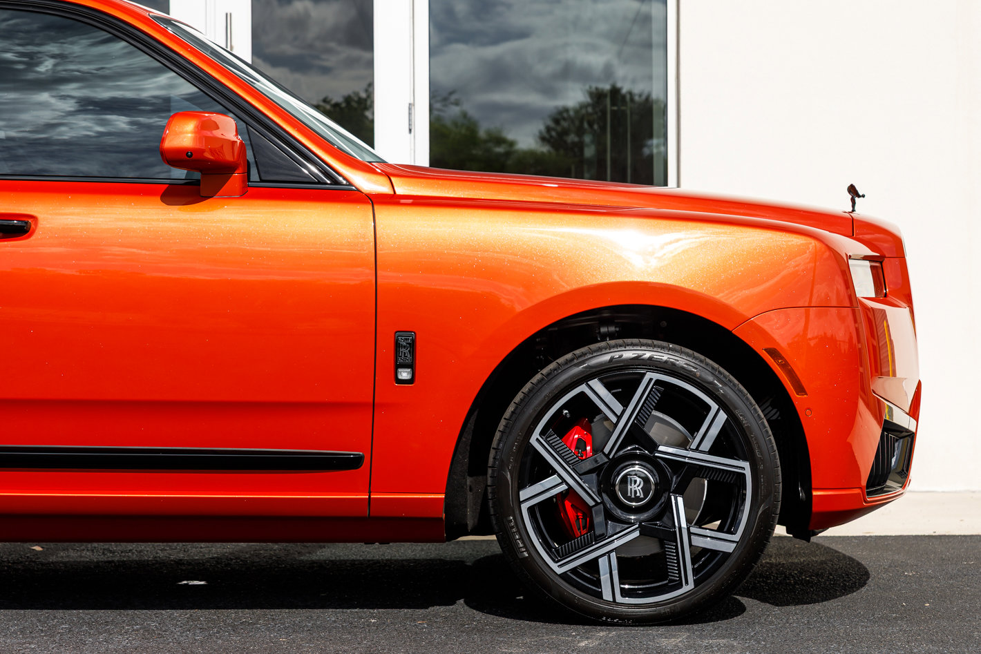 Certified 2026 Rolls-Royce Cullinan Black Badge AWD/4WD image 46