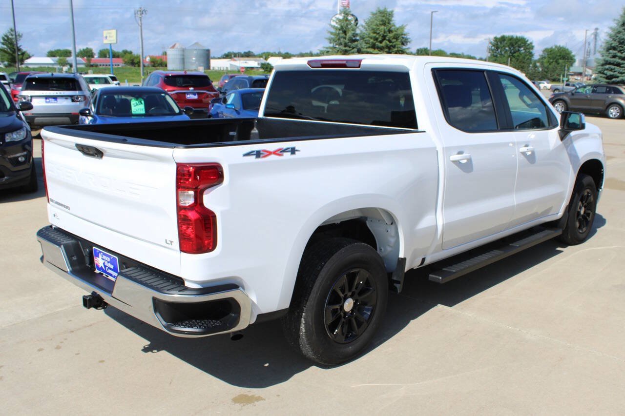 Used 2025 Chevrolet Silverado 1500 LT AWD/4WD image 5