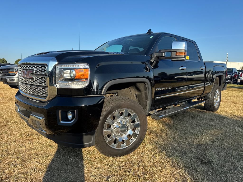 Used 2019 GMC Sierra 2500 Denali w/ Duramax Plus Package