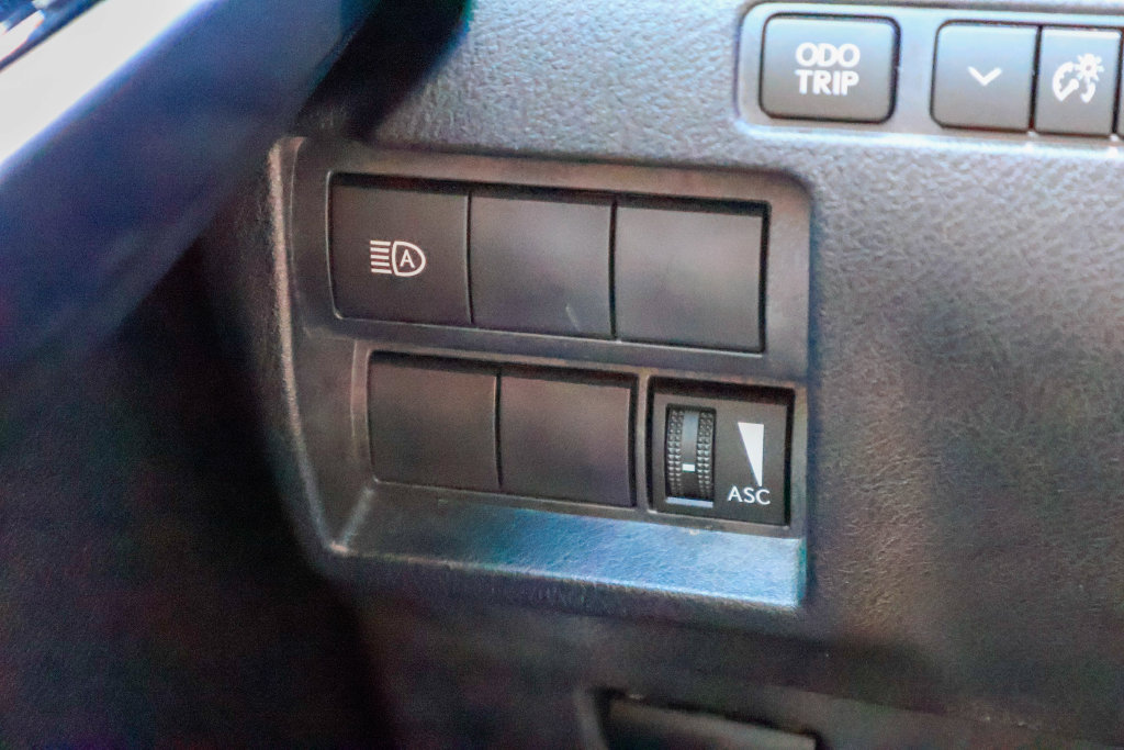 Used 2023 Lexus IS 350 F Sport w/ Accessory Package 2 RWD image 22