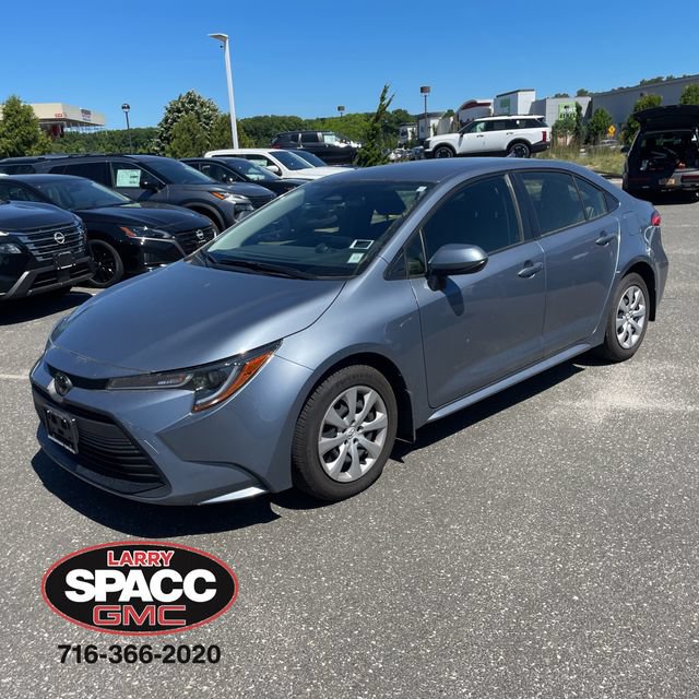 Used 2023 Toyota Corolla LE w/ Carpet Mat Package (TMS) FWD image 1