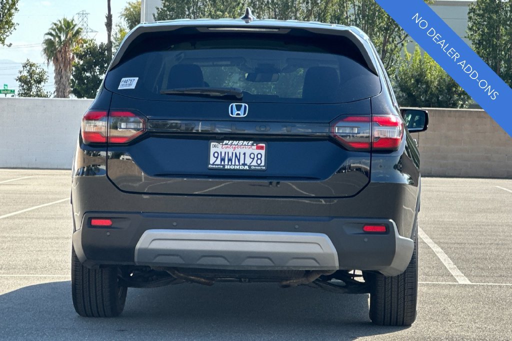 Certified 2025 Honda Pilot EX-L image 5