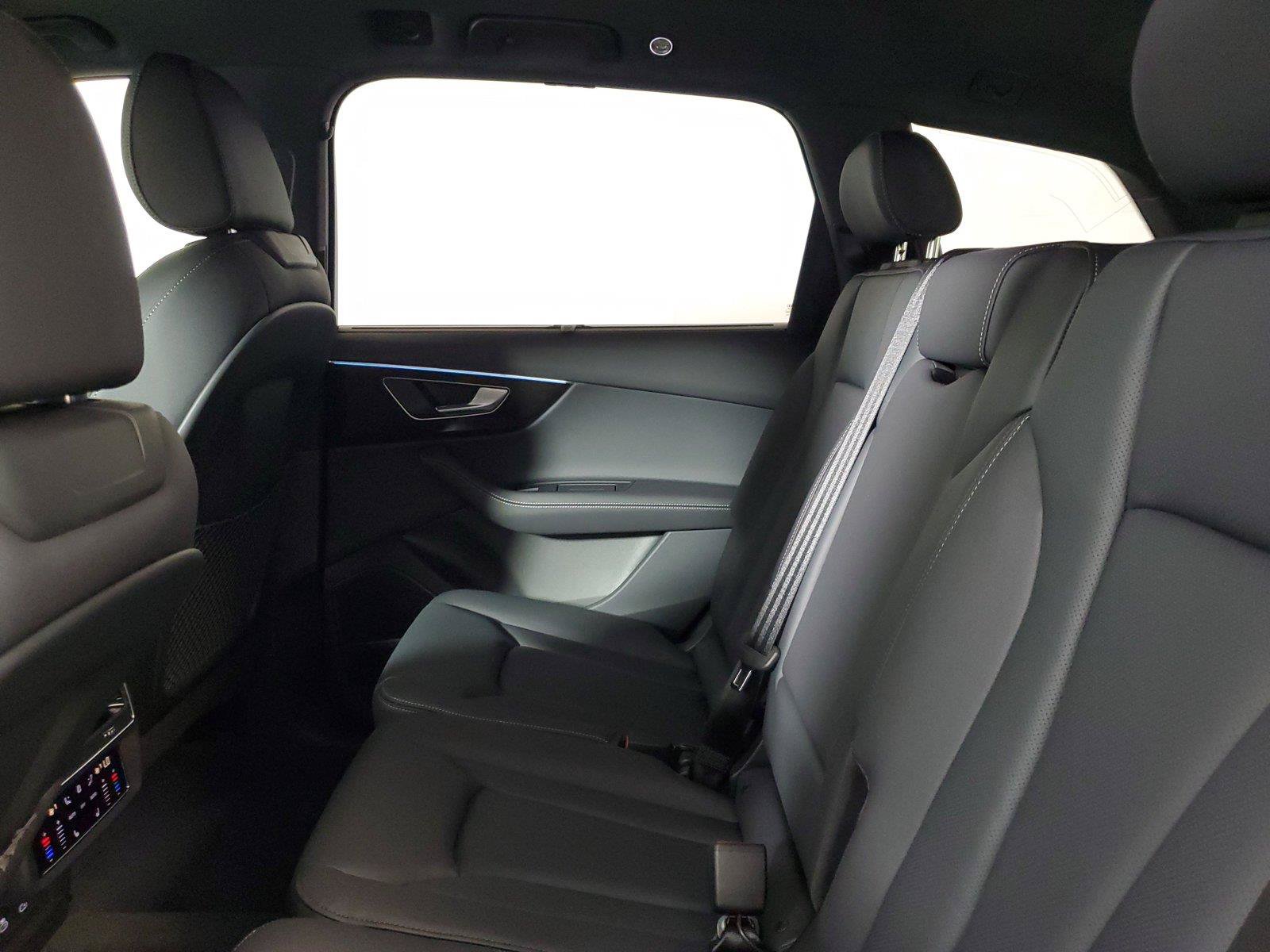 New 2026 Audi Q7 2.0T Premium Plus AWD/4WD image 12