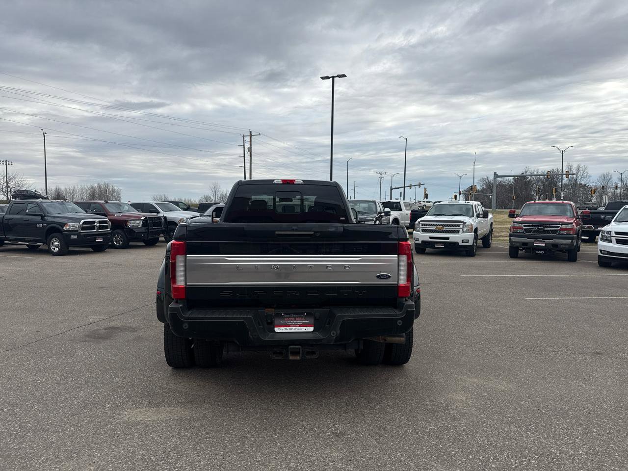Used 2018 Ford F450 Limited w/ FX4 Off-Road Package image 4