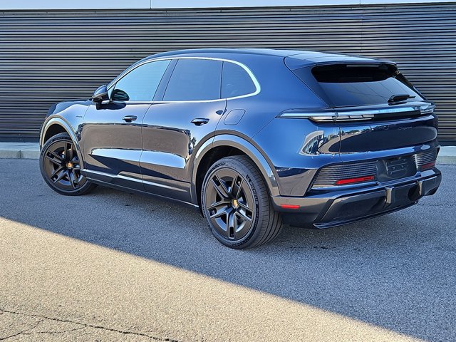 New 2026 Porsche Cayenne Electric AWD/4WD image 3