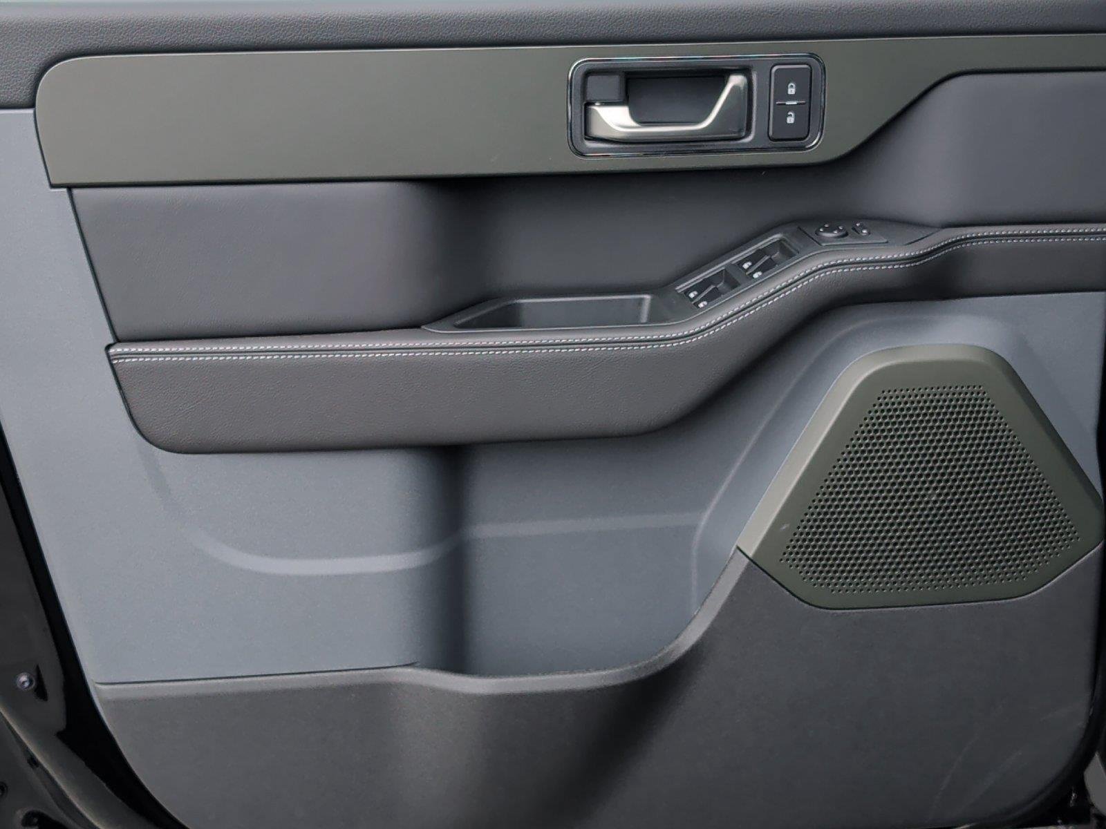 New 2025 INEOS Grenadier Station Wagon AWD/4WD image 13