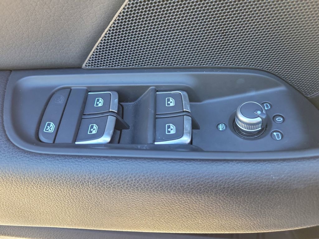 Used 2020 Audi A3 2.0T Premium image 21