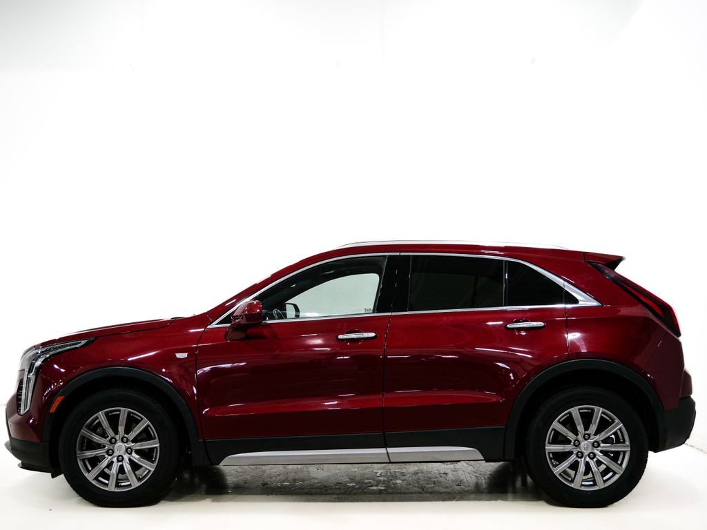 Used 2019 Cadillac XT4 Premium Luxury w/ Cold Weather Package image 6