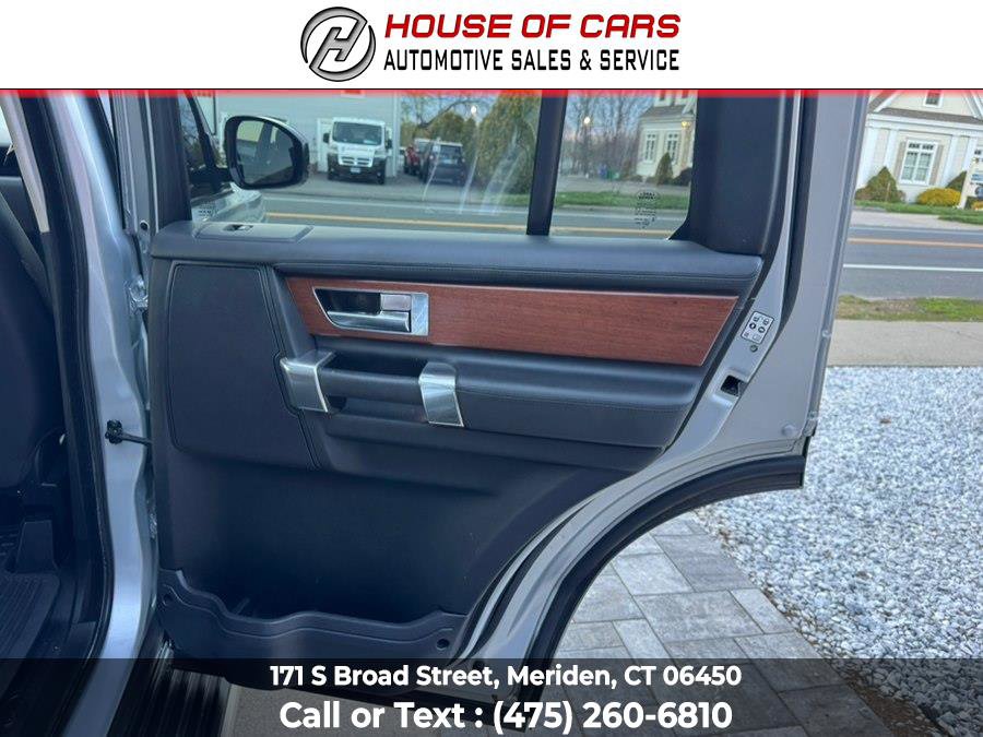 Used 2015 Land Rover LR4 HSE LUX image 28