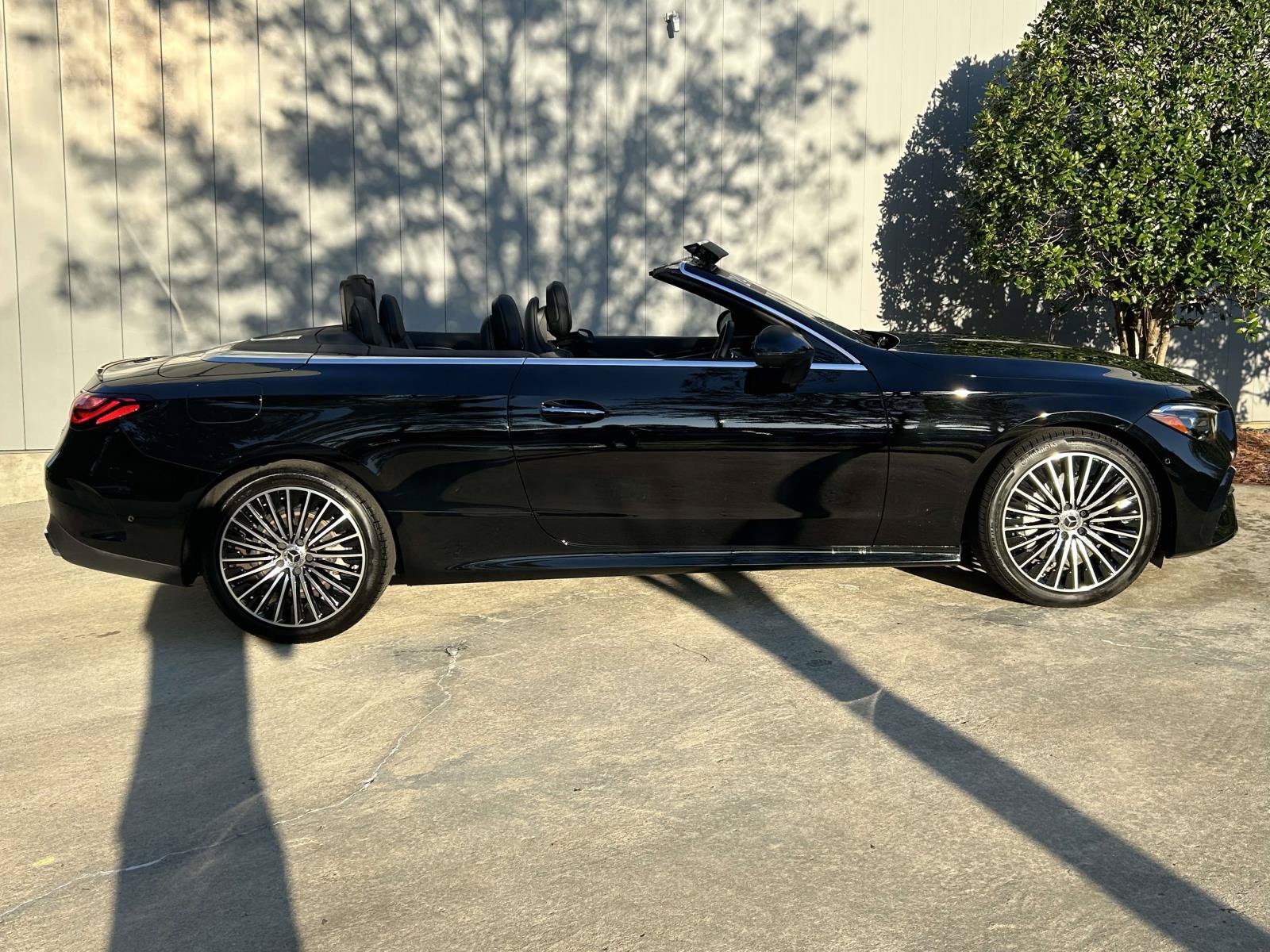 Certified 2024 Mercedes-Benz CLE 300 4MATIC Cabriolet image 10