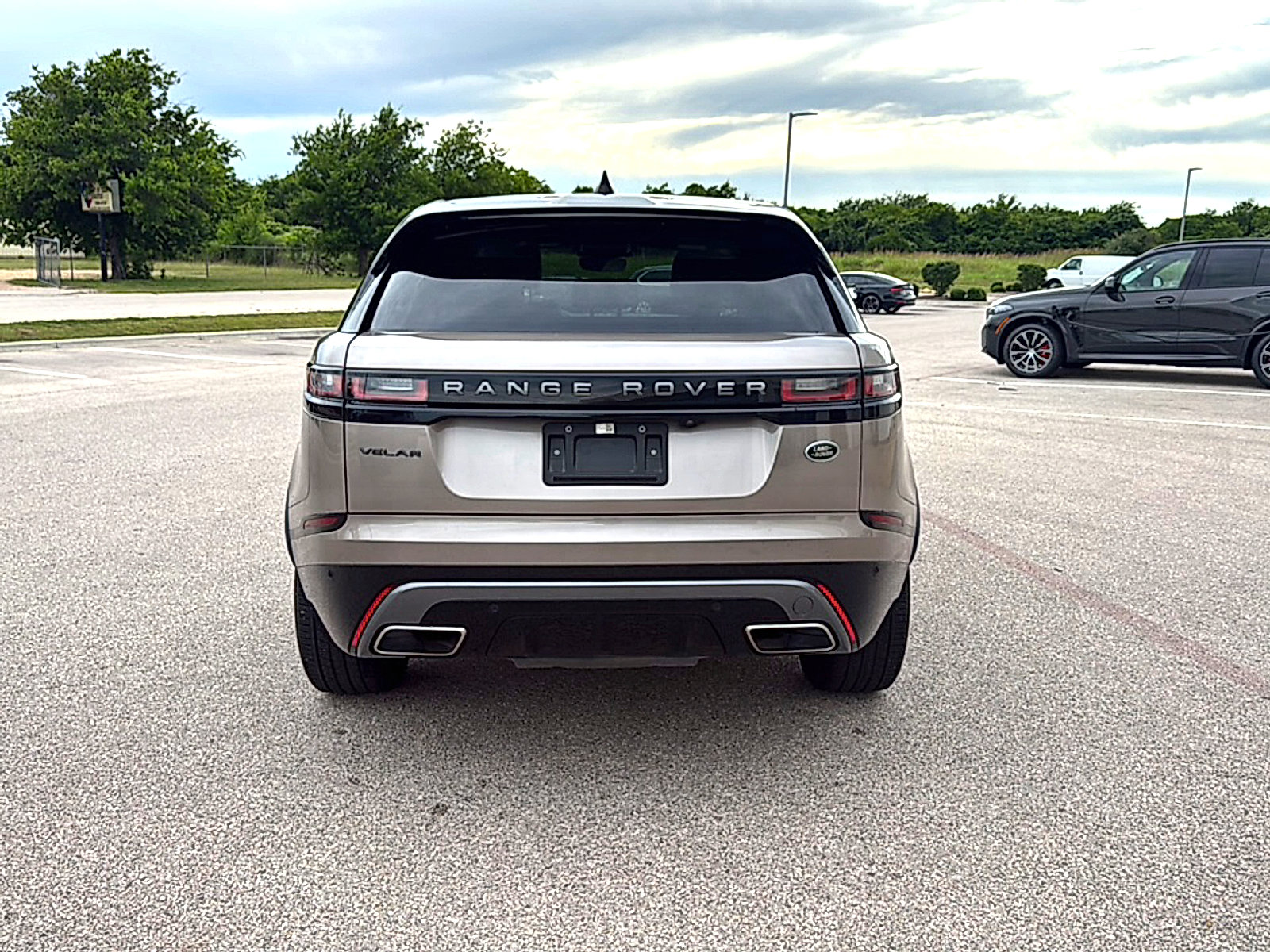 Used 2023 Land Rover Range Rover Velar R-Dynamic S AWD/4WD image 6