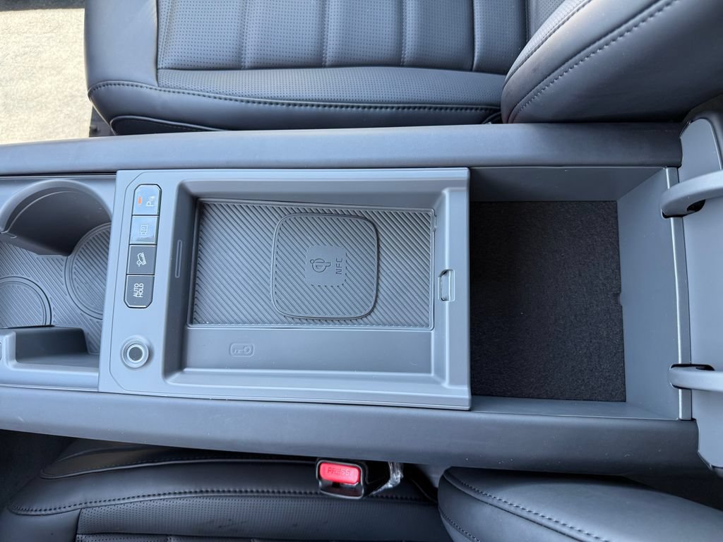 New 2026 Kia EV9 Land w/ Nightfall Edition Package AWD/4WD image 32