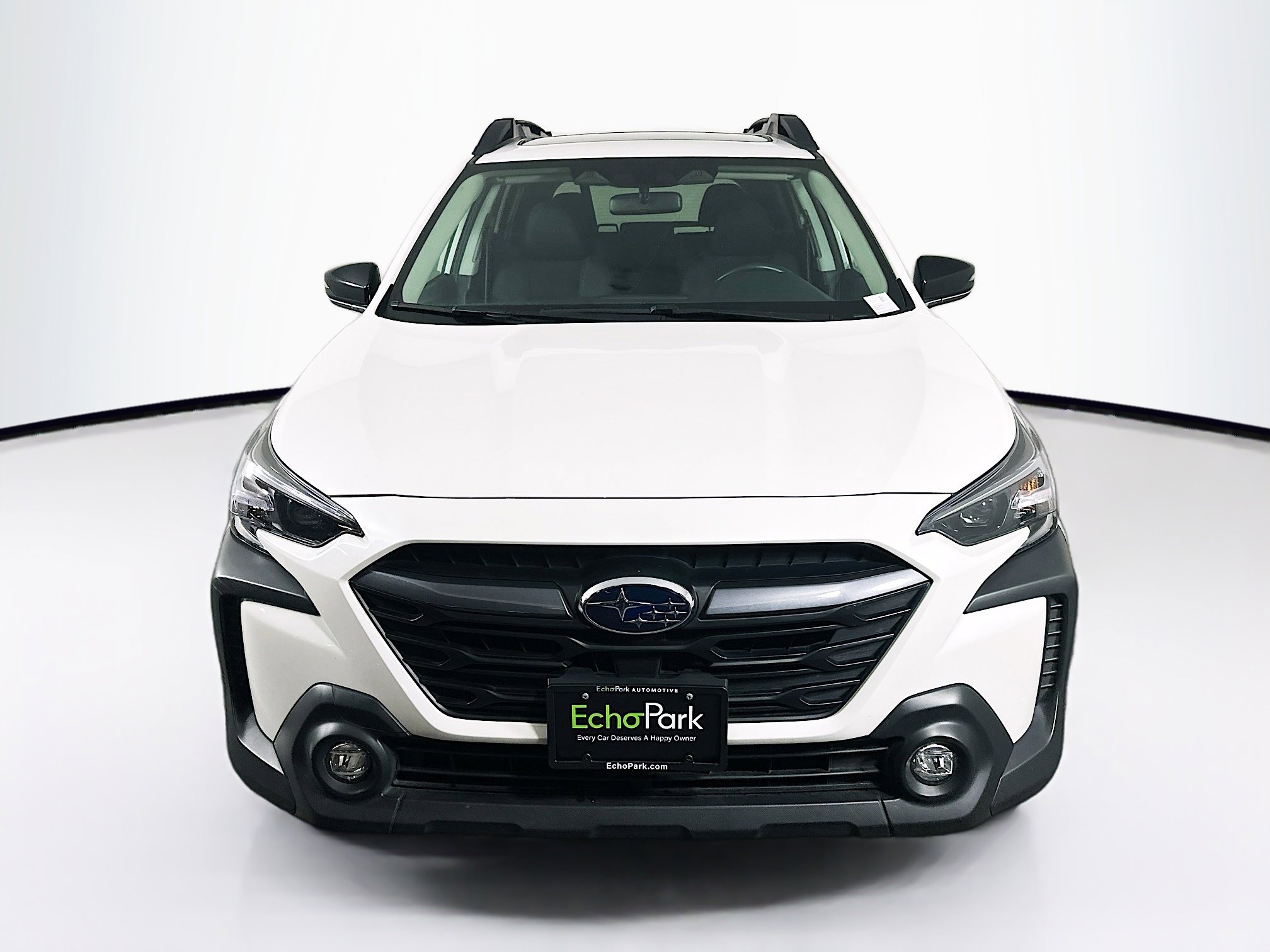 Used 2025 Subaru Outback Premium AWD/4WD image 2