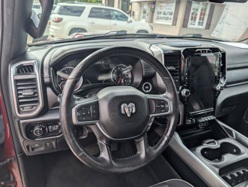 Used 2020 RAM 1500 Laramie AWD/4WD image 28
