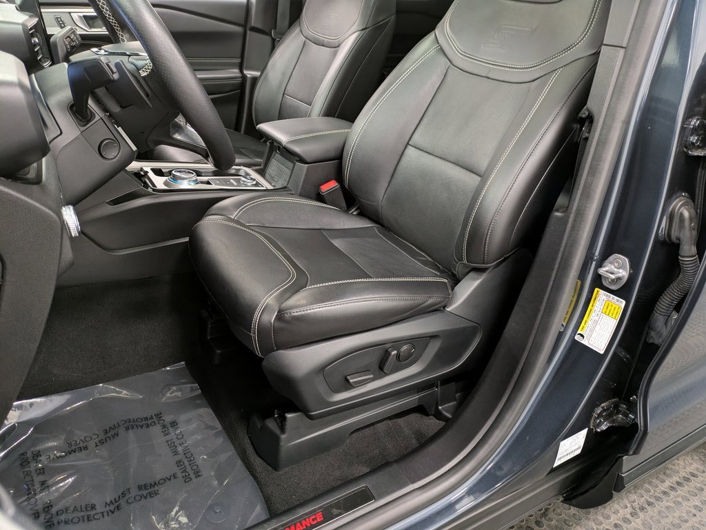 Certified 2022 Ford Explorer ST w/ Equipment Group 401A image 9