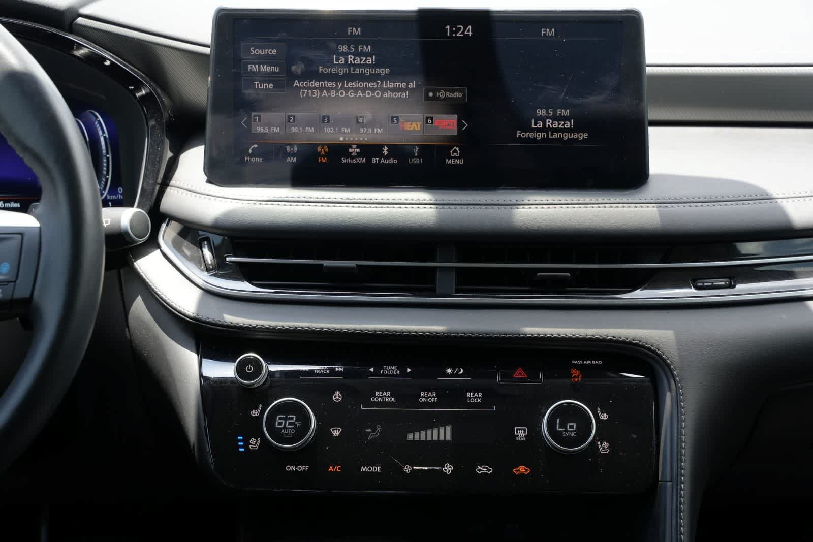Certified 2024 INFINITI QX60 Luxe AWD/4WD image 13
