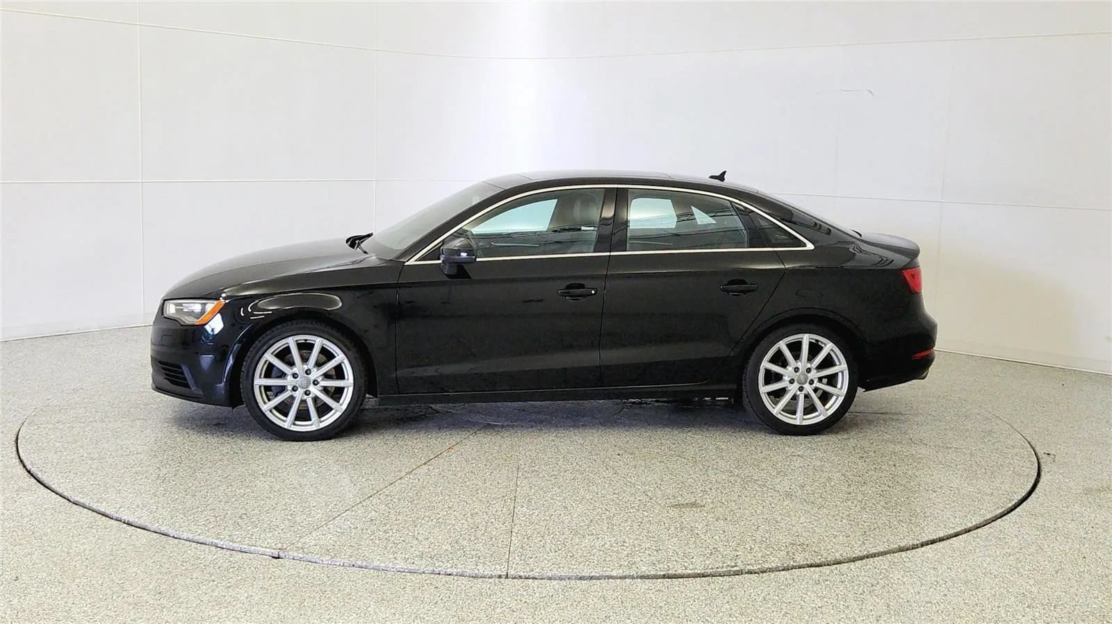 Used 2016 Audi A3 2.0T Premium Plus AWD/4WD image 4