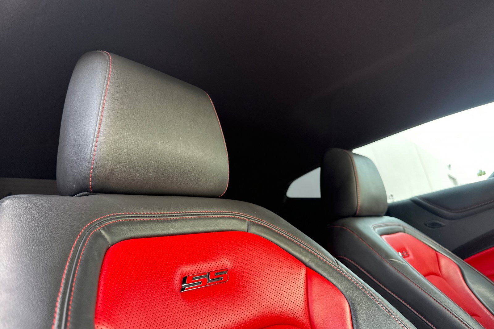 Used 2017 Chevrolet Camaro SS RWD image 19