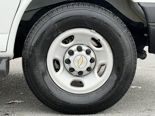 Used 2023 Chevrolet Express 3500 LS image 16