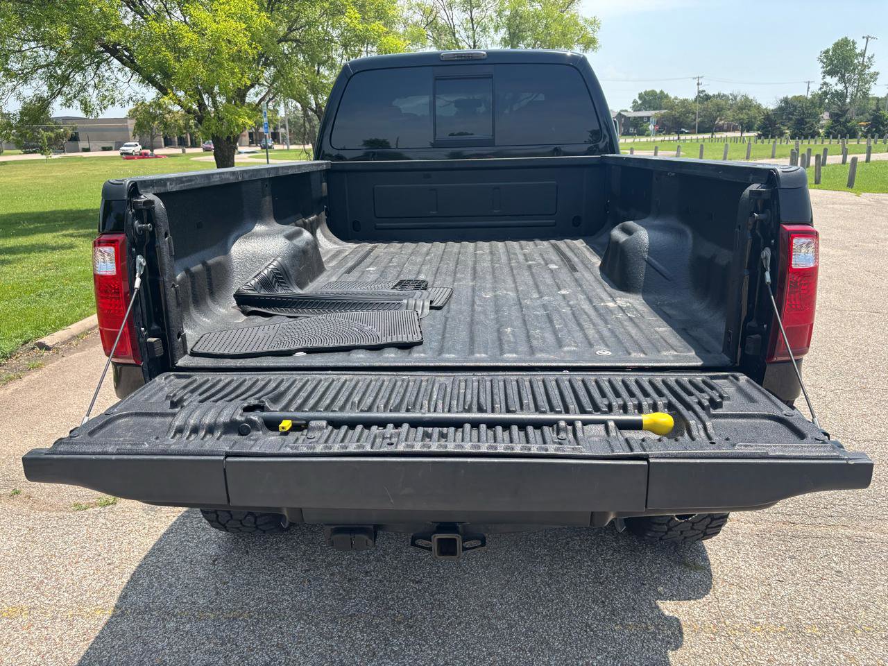 Used 2009 Ford F350 Harley-Davidson AWD/4WD image 42