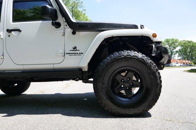 Used 2016 Jeep Wrangler Unlimited Rubicon AWD/4WD image 54