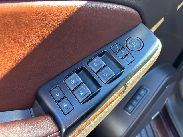 Used 2017 Chevrolet Tahoe Premier AWD/4WD image 13