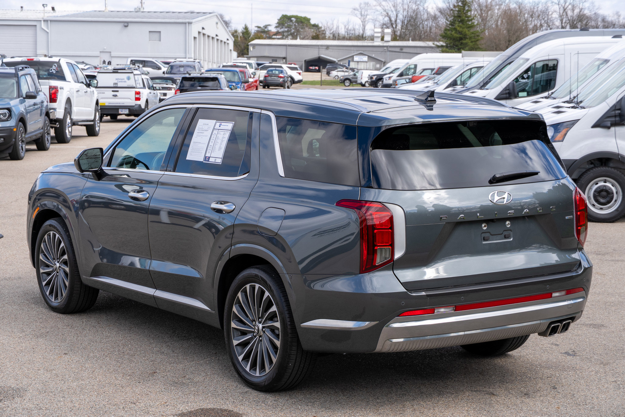 Used 2024 Hyundai Palisade Calligraphy image 7