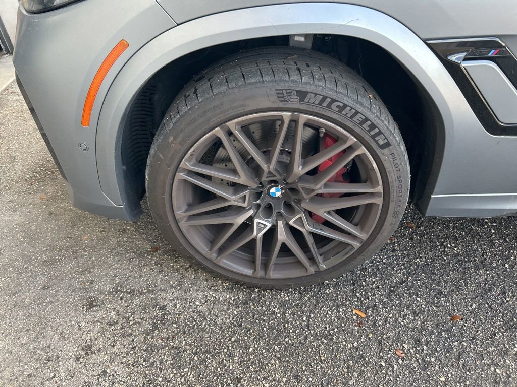 Used 2024 BMW X6 M Competition w/ Executive Package image 3
