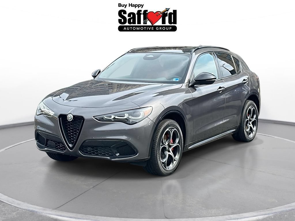 New 2026 Alfa Romeo Stelvio Sprint AWD/4WD video 1