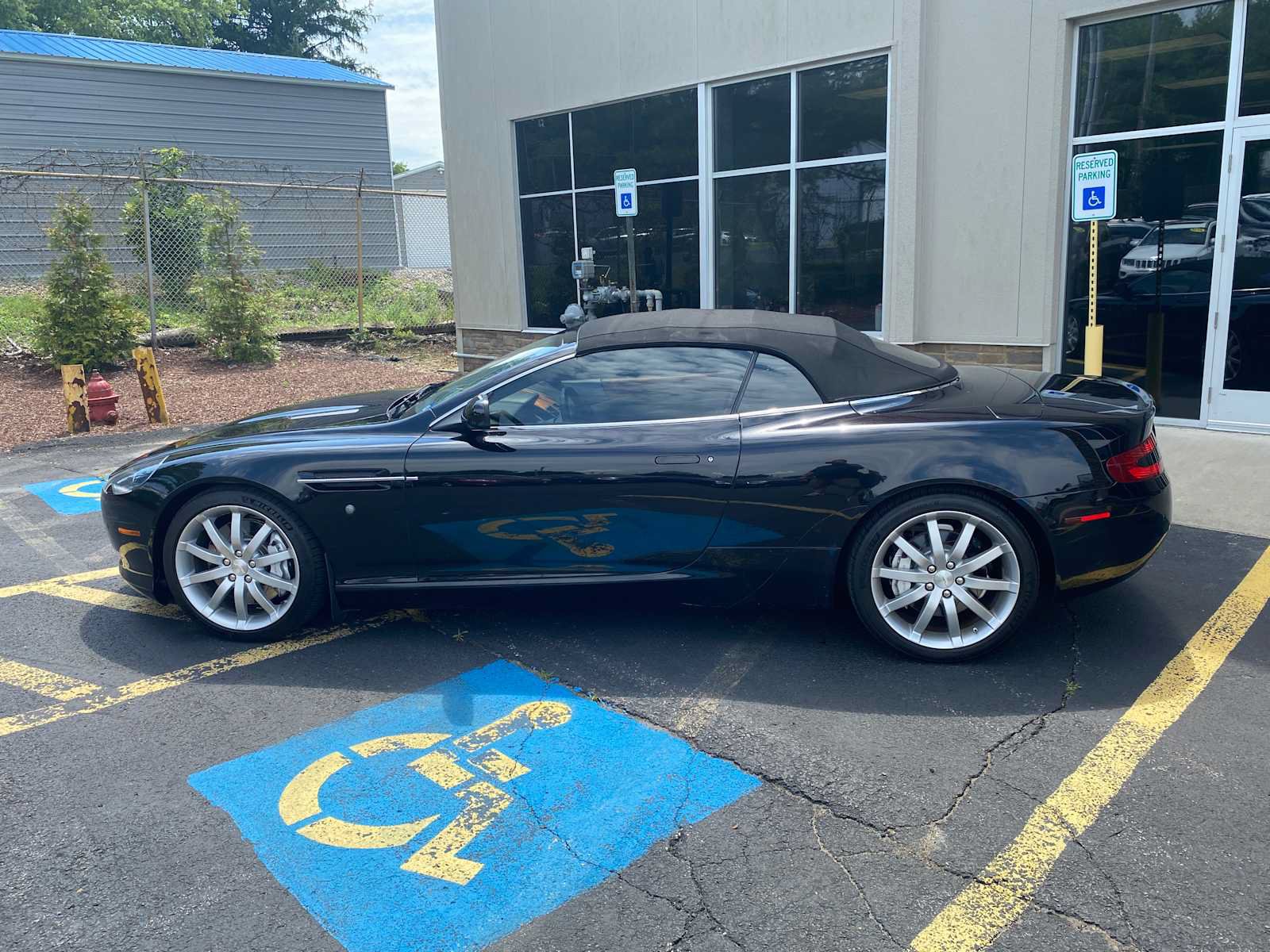 Used 2007 Aston Martin DB9 Volante RWD image 42