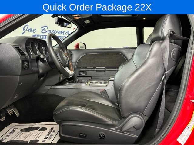 Used 2012 Dodge Challenger SRT8 w/ Premium Sound Group RWD image 11