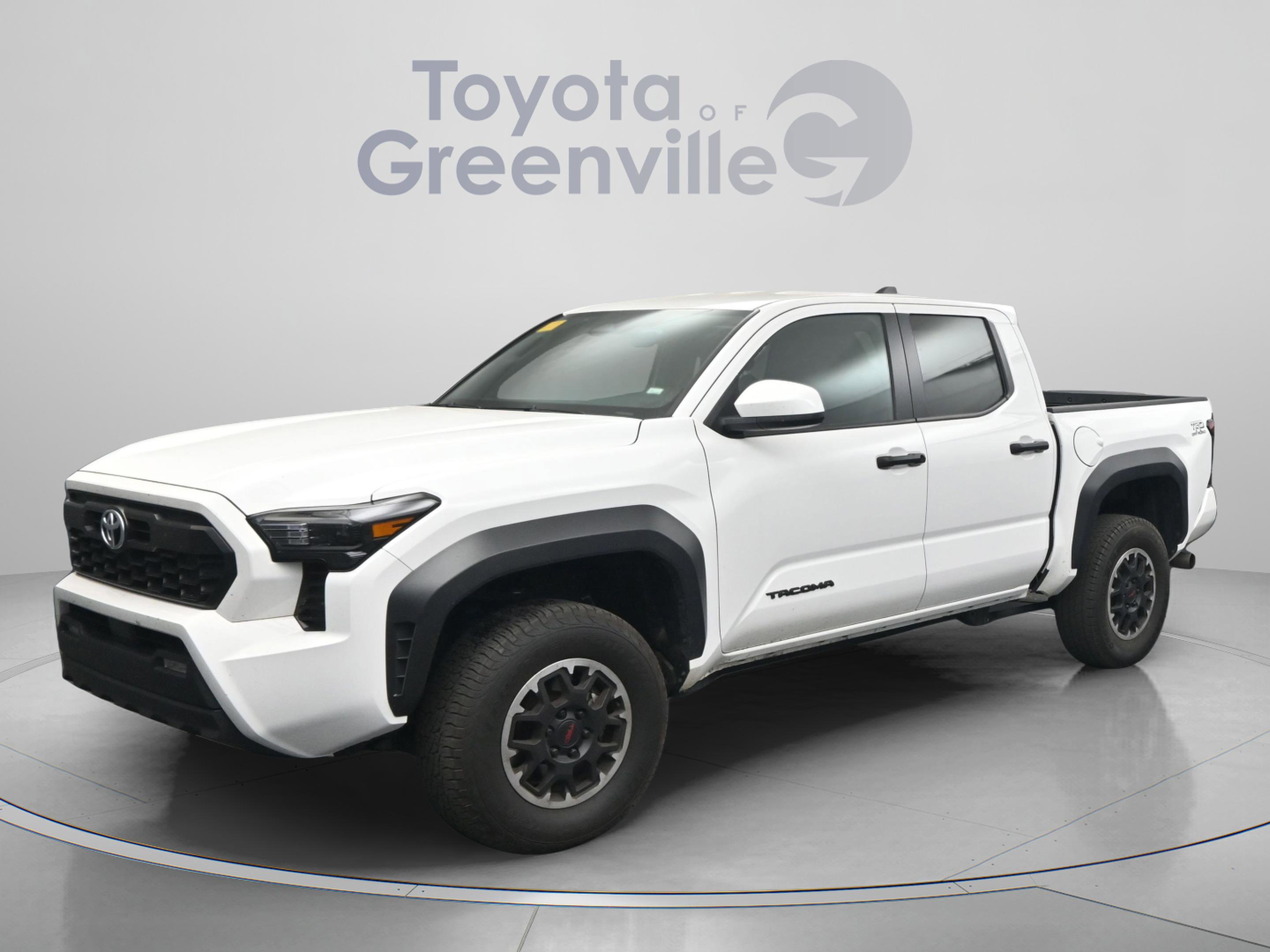 Certified 2024 Toyota Tacoma TRD Off-Road AWD/4WD image 2