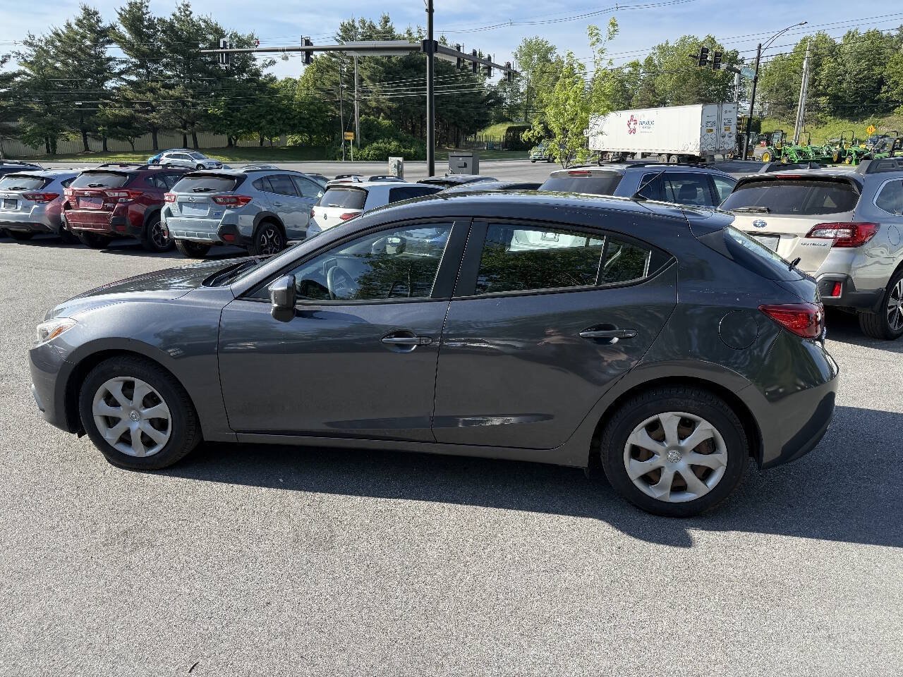Used 2015 MAZDA MAZDA3 i Sport FWD image 7