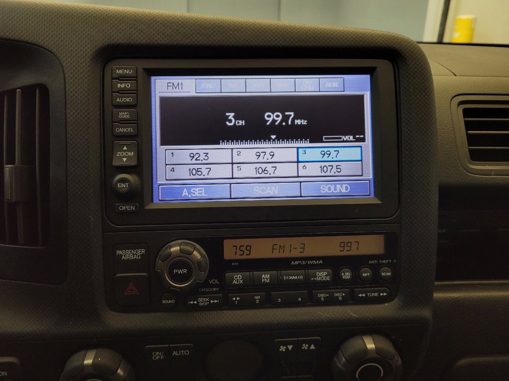 Used 2013 Honda Ridgeline RTL image 25