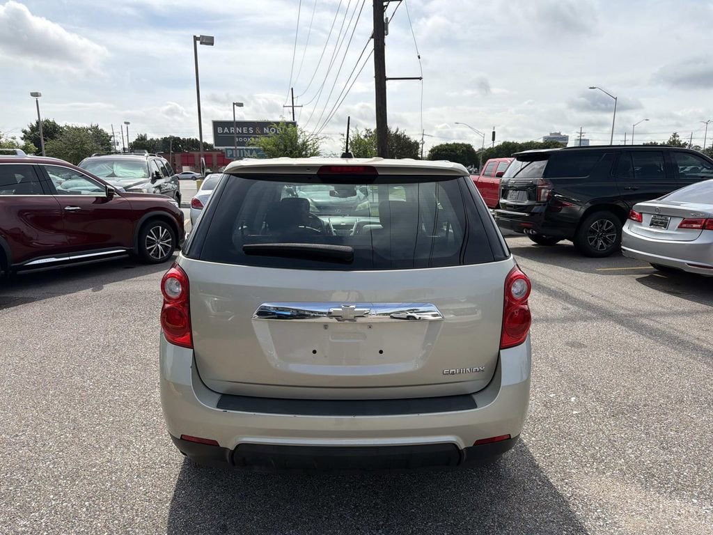 Used 2015 Chevrolet Equinox LS FWD image 6