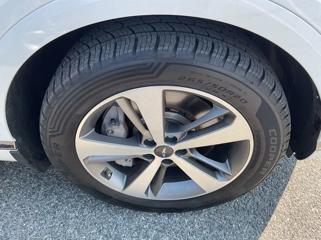 Used 2023 Genesis GV80 2.5T w/ Advanced Package image 11