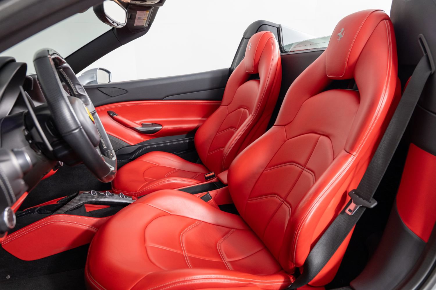 Used 2019 Ferrari 488 Spider image 29